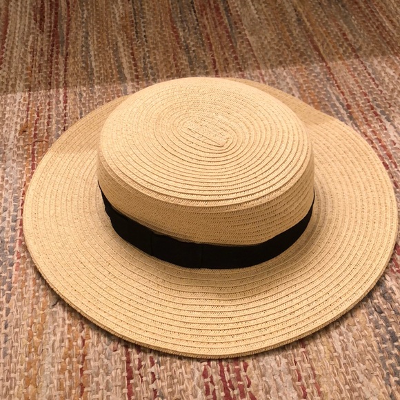 Urban Outfitters Accessories - UO ecote boat hat